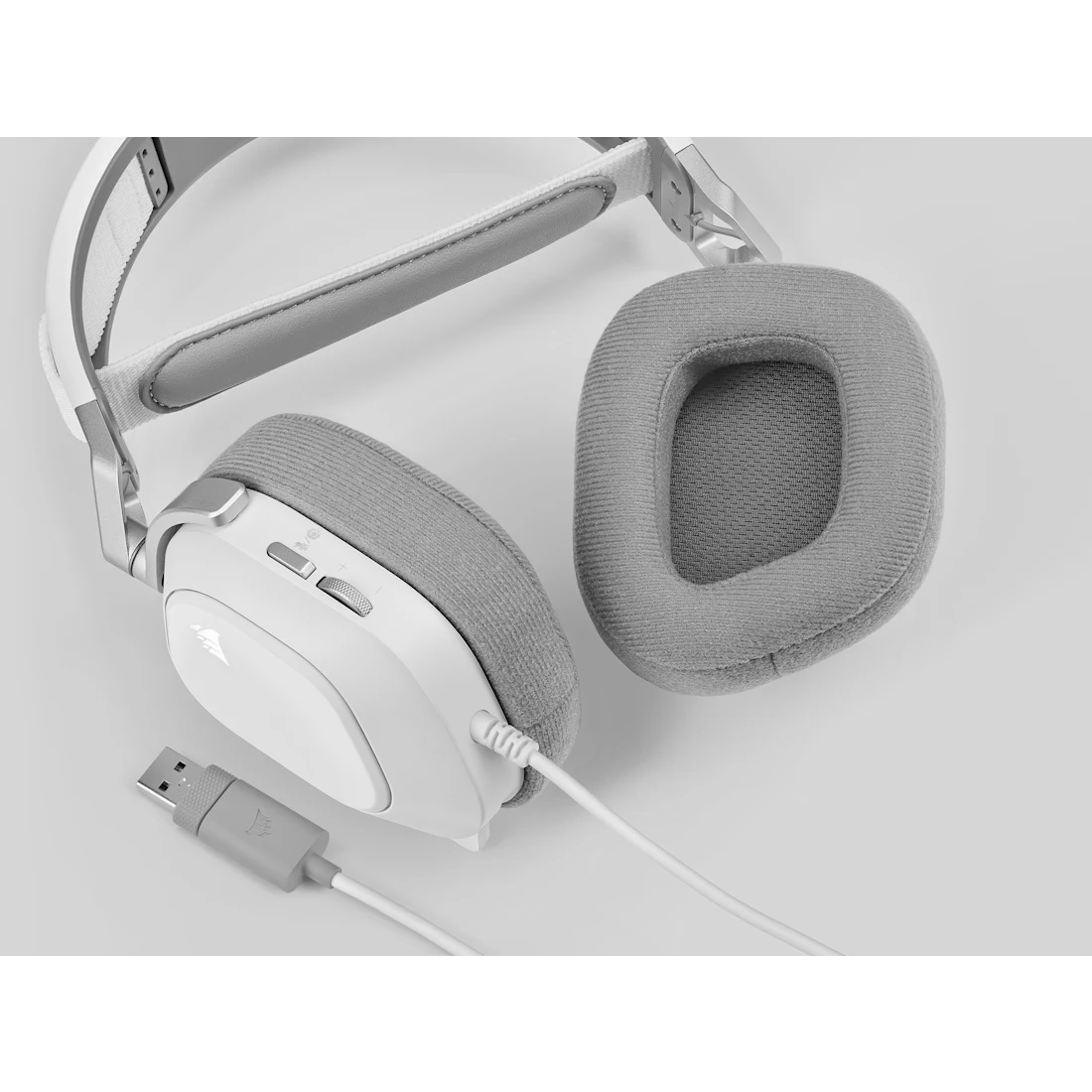 Corsair HS80 RGB USB Wired Gaming Headset White