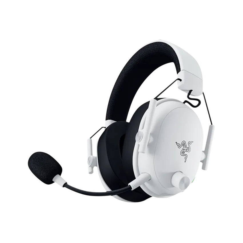 Kryoshift Razer Blackshark V3 white wireless gaming headset with over-ear design and detachable microphone